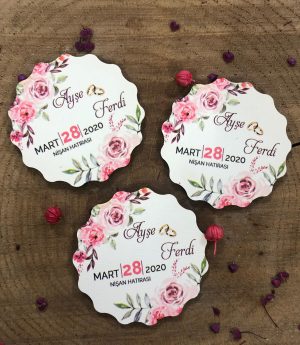 Дървен Магнит