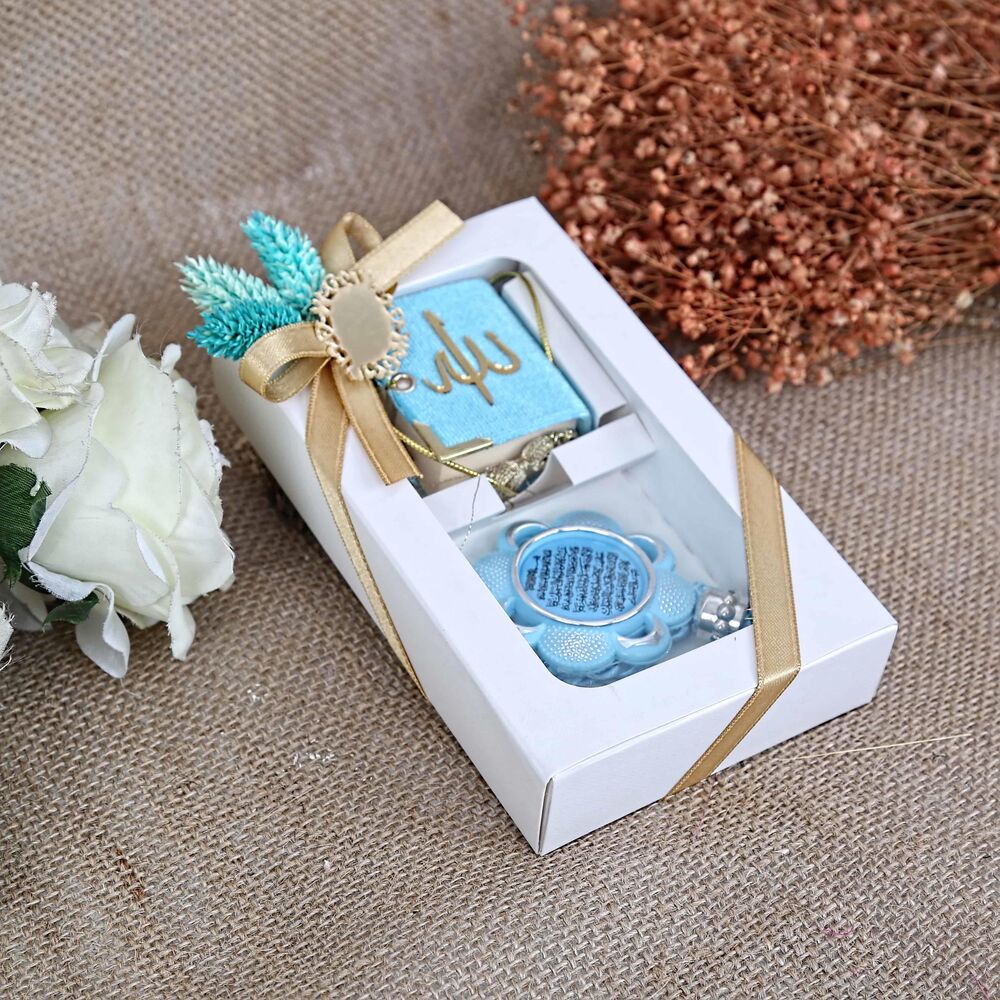Mini Kur'an Seti ve Ayetel Kürsi Yazılı Araç Süsü