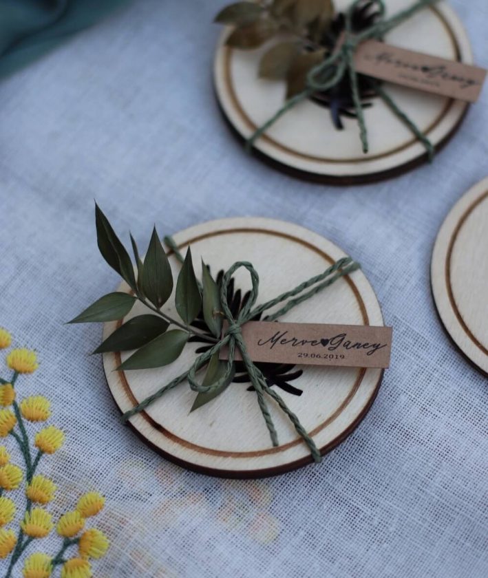 0000531_ahsap-bardak-altligi